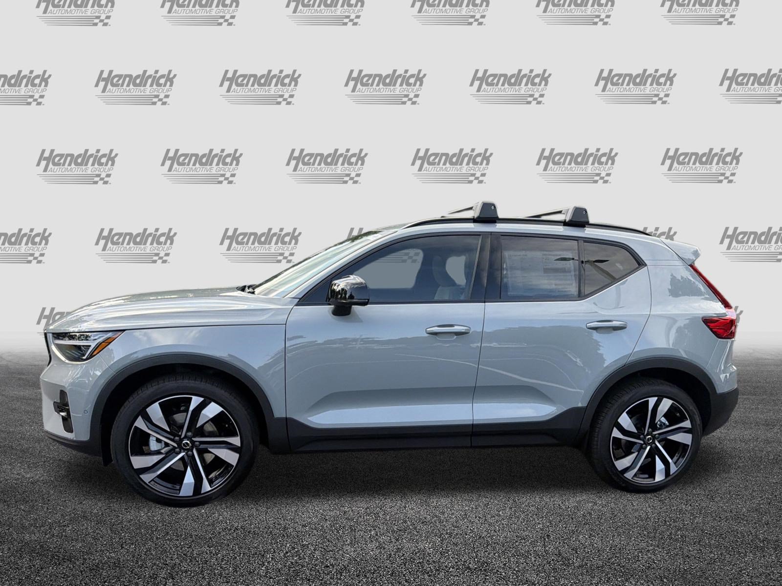 New 2026 Volvo XC40 B5 Ultra w/ Protection Package Premier AWD/4WD image 6