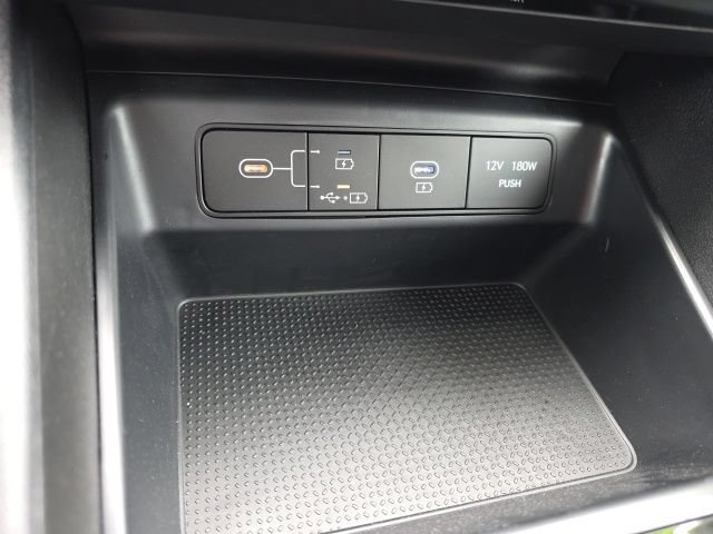 Used 2026 Hyundai Tucson SEL FWD image 16