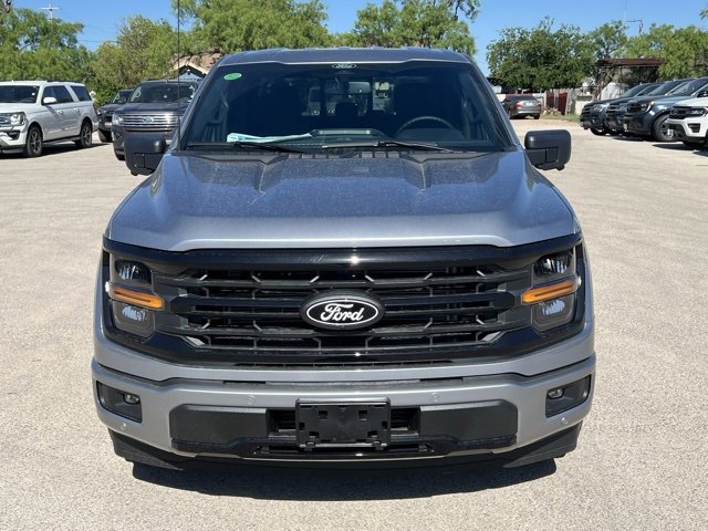 New 2025 Ford F150 XLT w/ Equipment Group 302A MID image 2