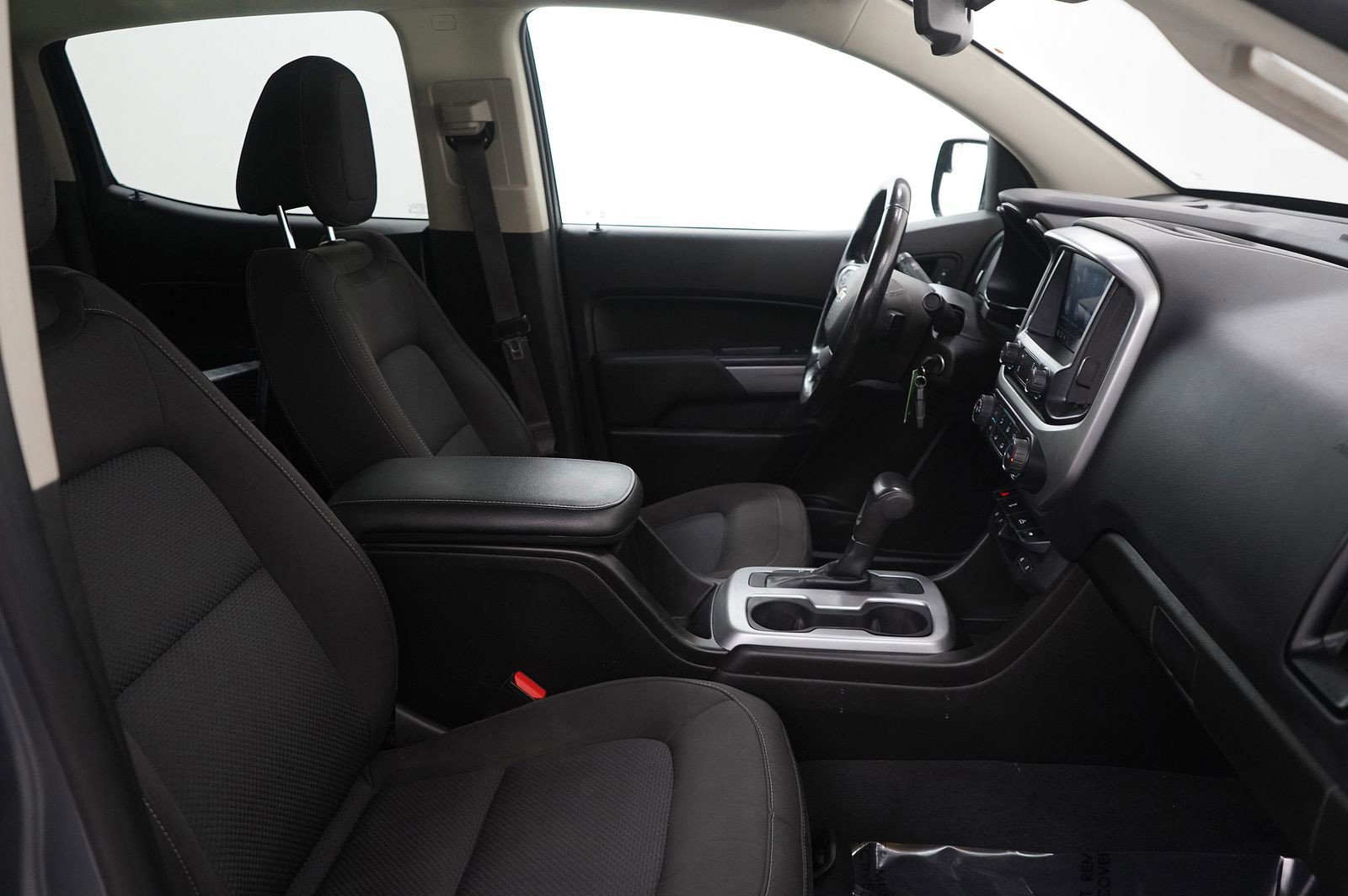 Used 2021 Chevrolet Colorado LT w/ LT Convenience Package image 7