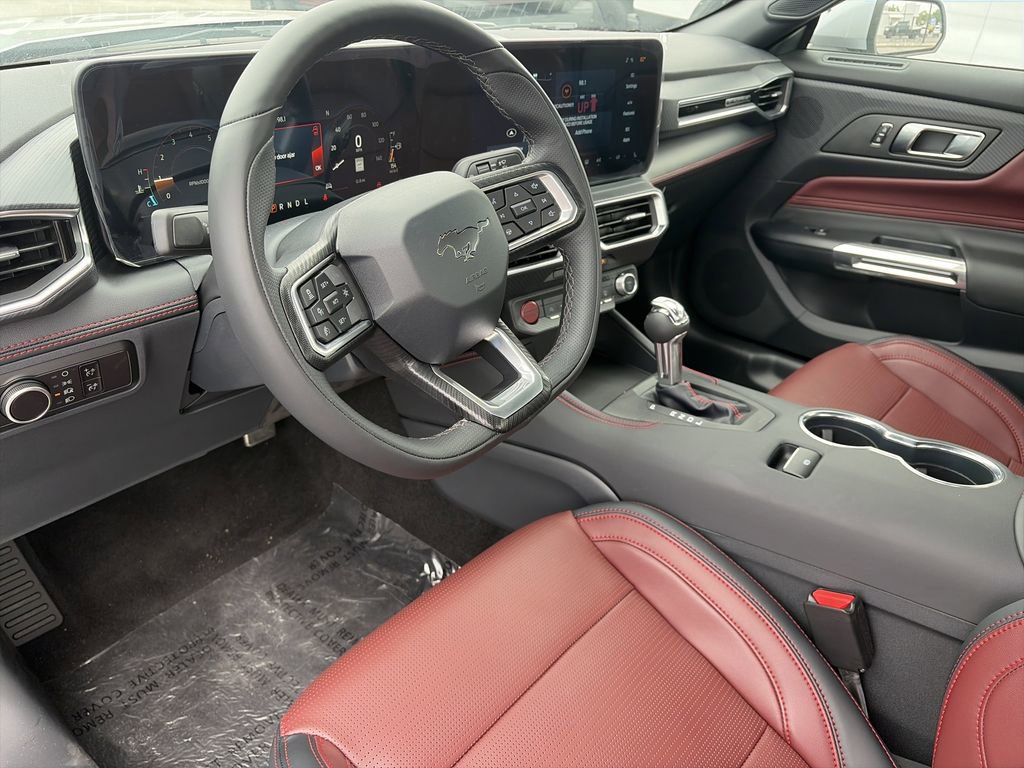 Used 2025 Ford Mustang Premium RWD image 11