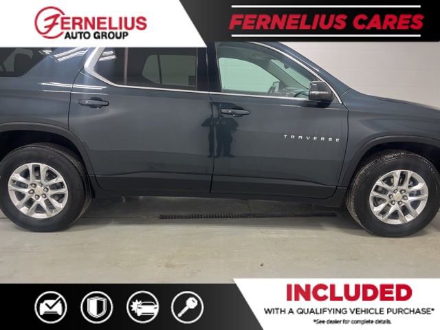 Used 2021 Chevrolet Traverse LT image 9