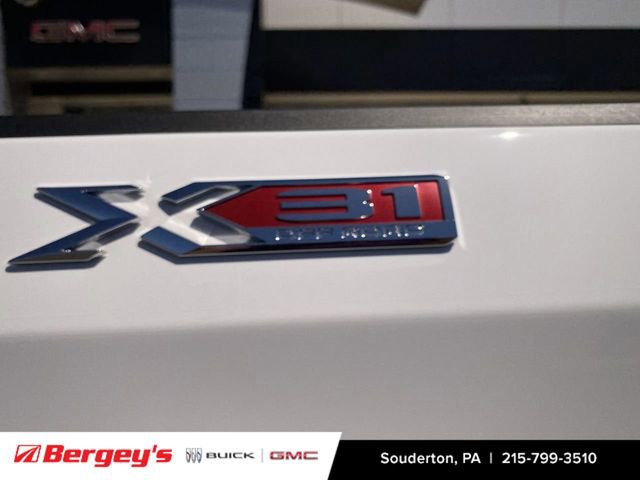 Certified 2025 GMC Sierra 1500 Elevation w/ Elevation Premium Package AWD/4WD image 39