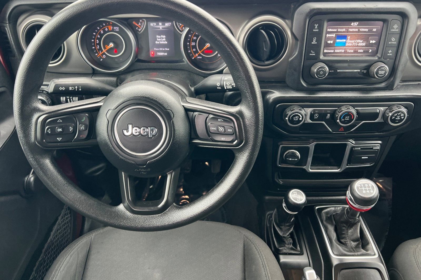 Used 2021 Jeep Gladiator Sport image 14