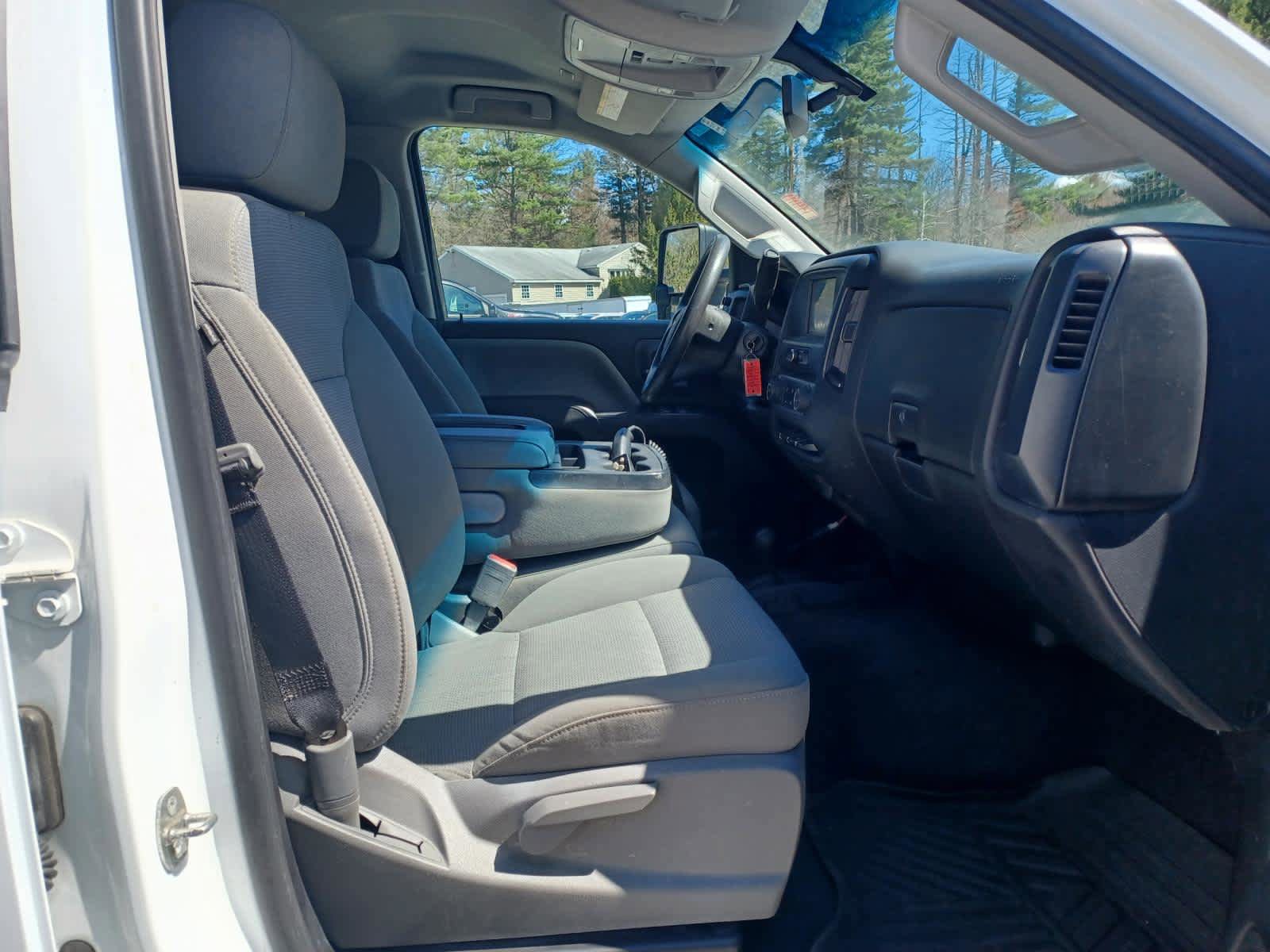 Used 2019 Chevrolet Silverado 2500 W/T AWD/4WD image 19