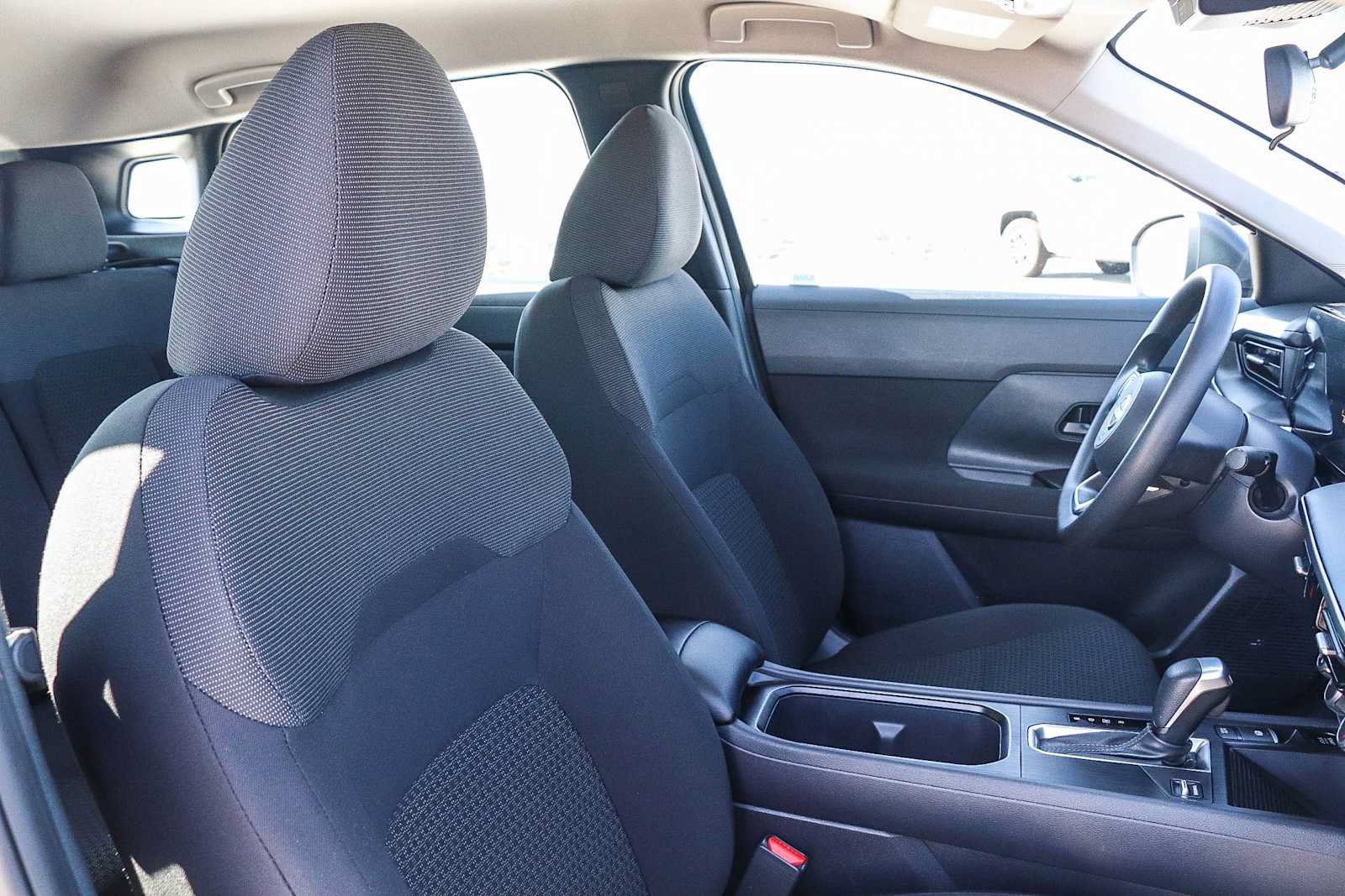 Used 2025 Nissan Kicks S FWD image 16