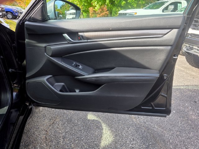 Used 2019 Honda Accord Sport image 8