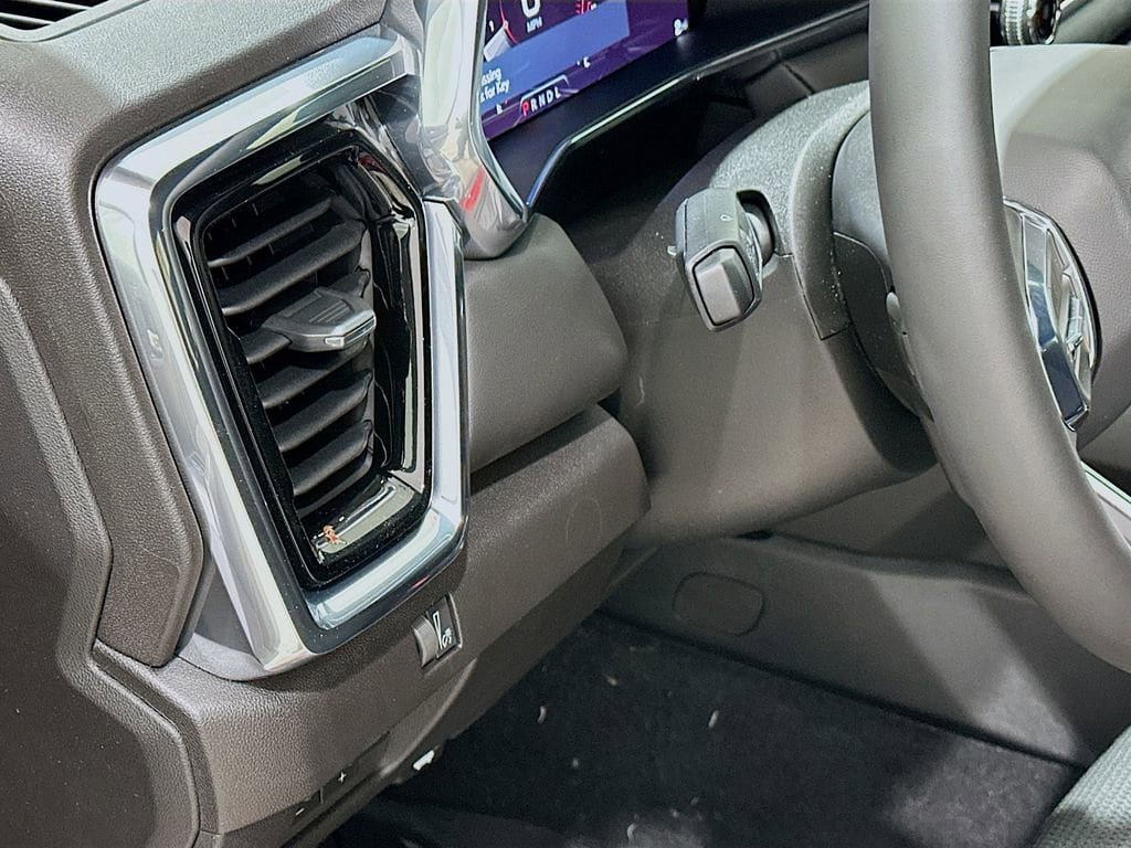 New 2026 GMC Canyon Elevation RWD image 10