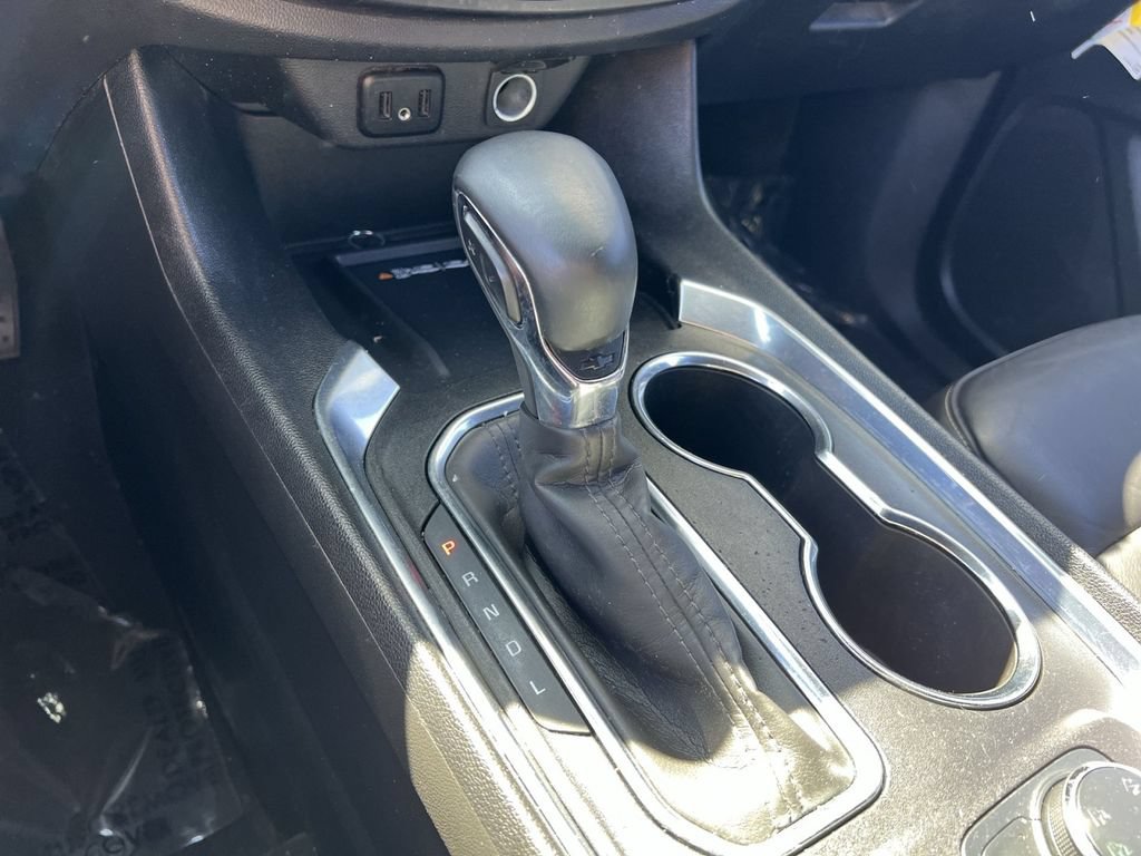Used 2023 Chevrolet Traverse LT AWD/4WD image 21