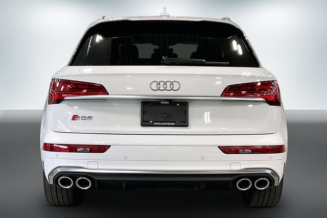 Certified 2024 Audi SQ5 Premium Plus w/ Premium Plus Package AWD/4WD image 4