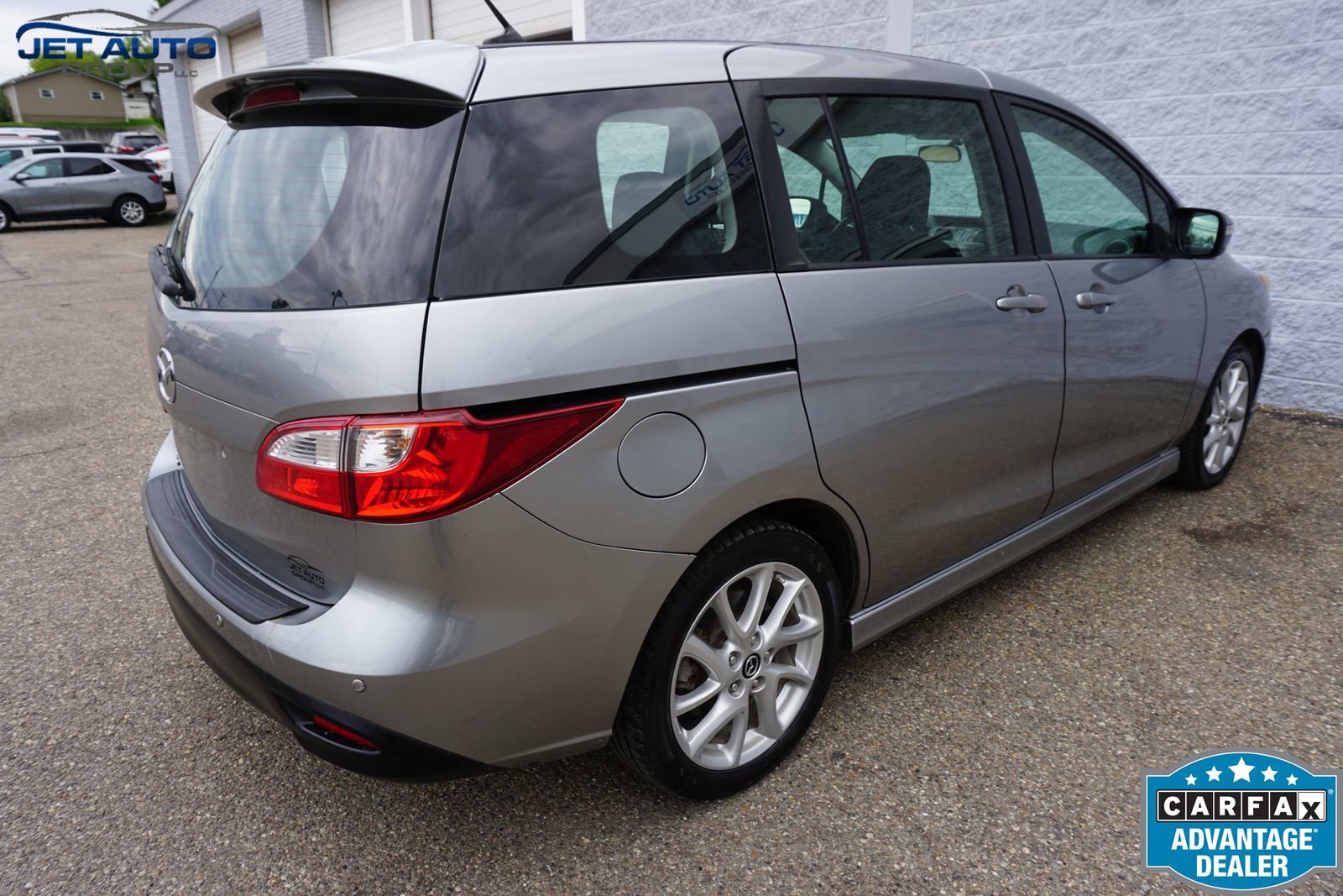 Used 2013 MAZDA MAZDA5 Touring FWD image 10