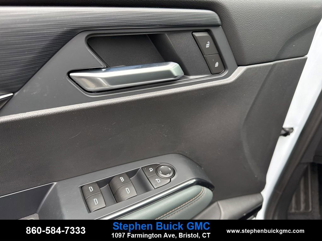 New 2026 GMC Acadia AT4 image 14