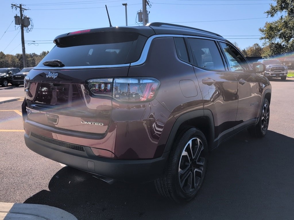 Used 2022 Jeep Compass Limited image 7