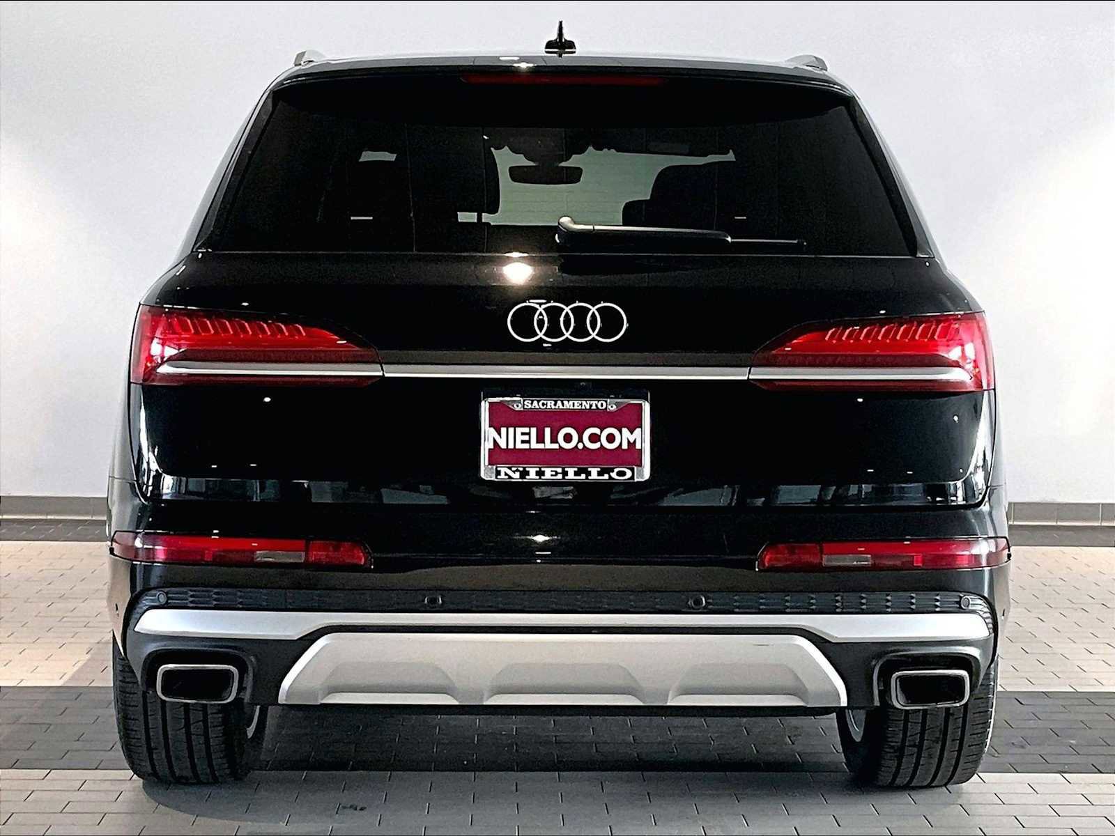 Used 2025 Audi Q7 3.0T Premium Plus image 9