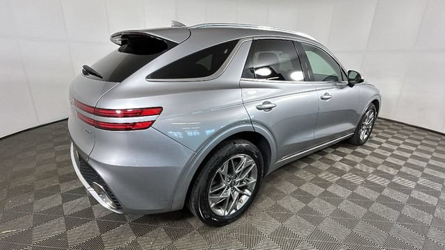 Used 2025 Genesis GV70 2.5T AWD/4WD image 3