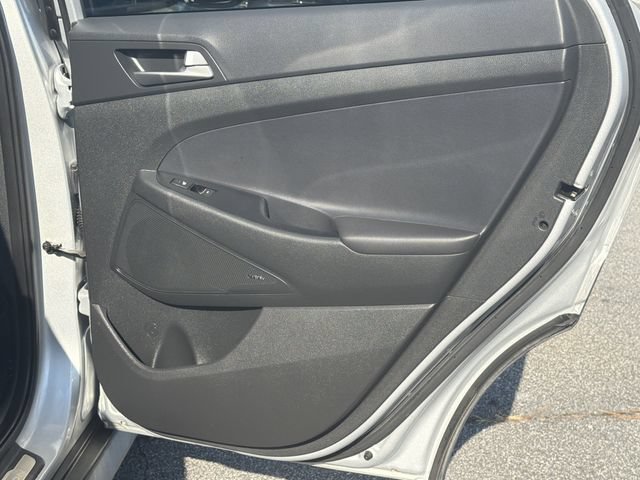 Used 2017 Hyundai Tucson Limited w/ Limited Ultimate Package 03 FWD image 16