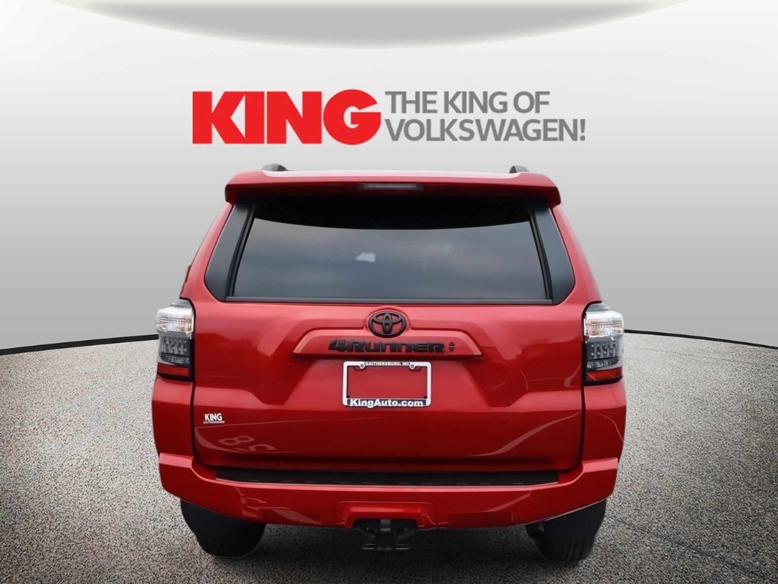 Used 2024 Toyota 4Runner SR5 Premium image 4