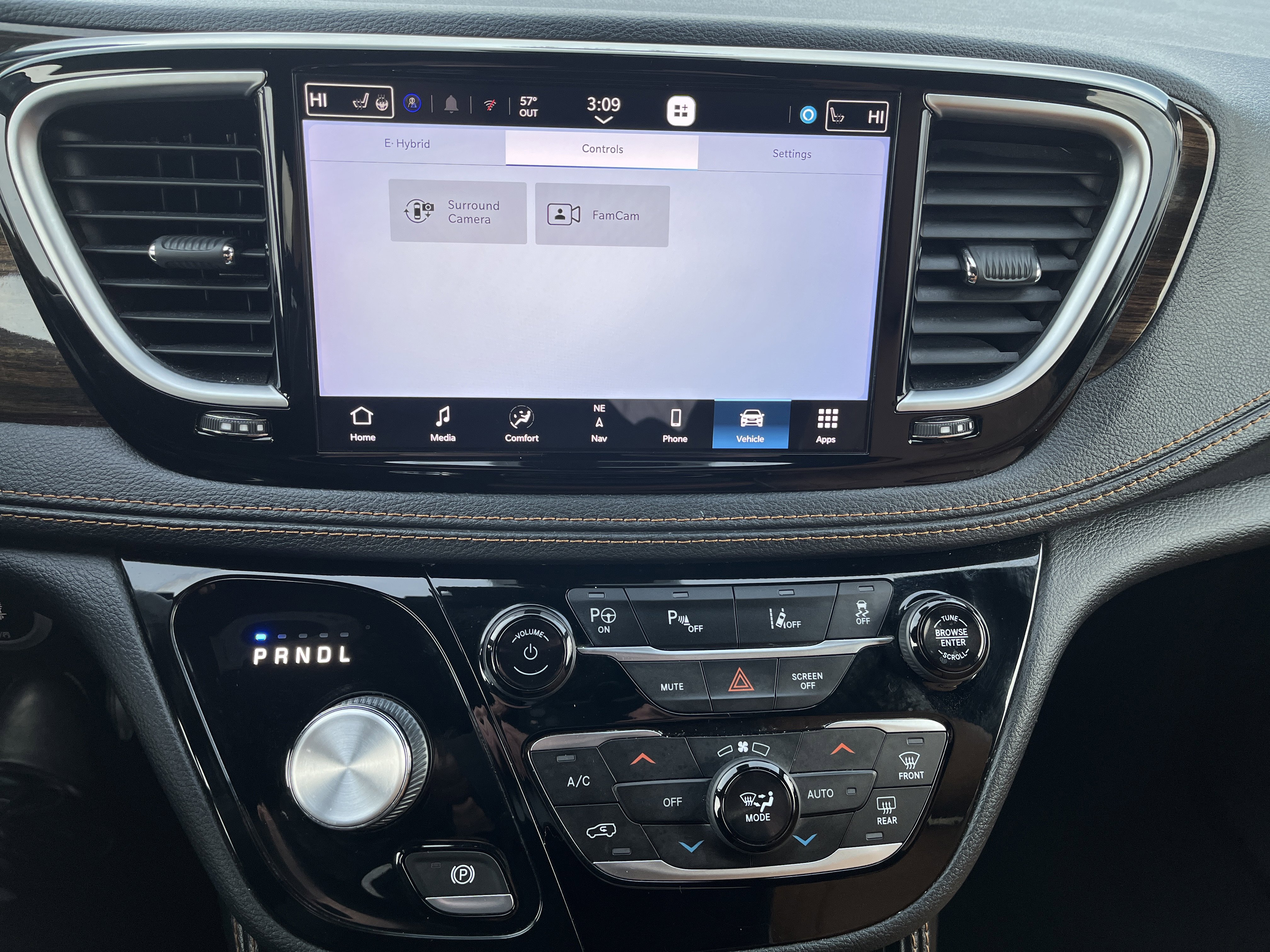 Used 2021 Chrysler Pacifica Pinnacle image 32