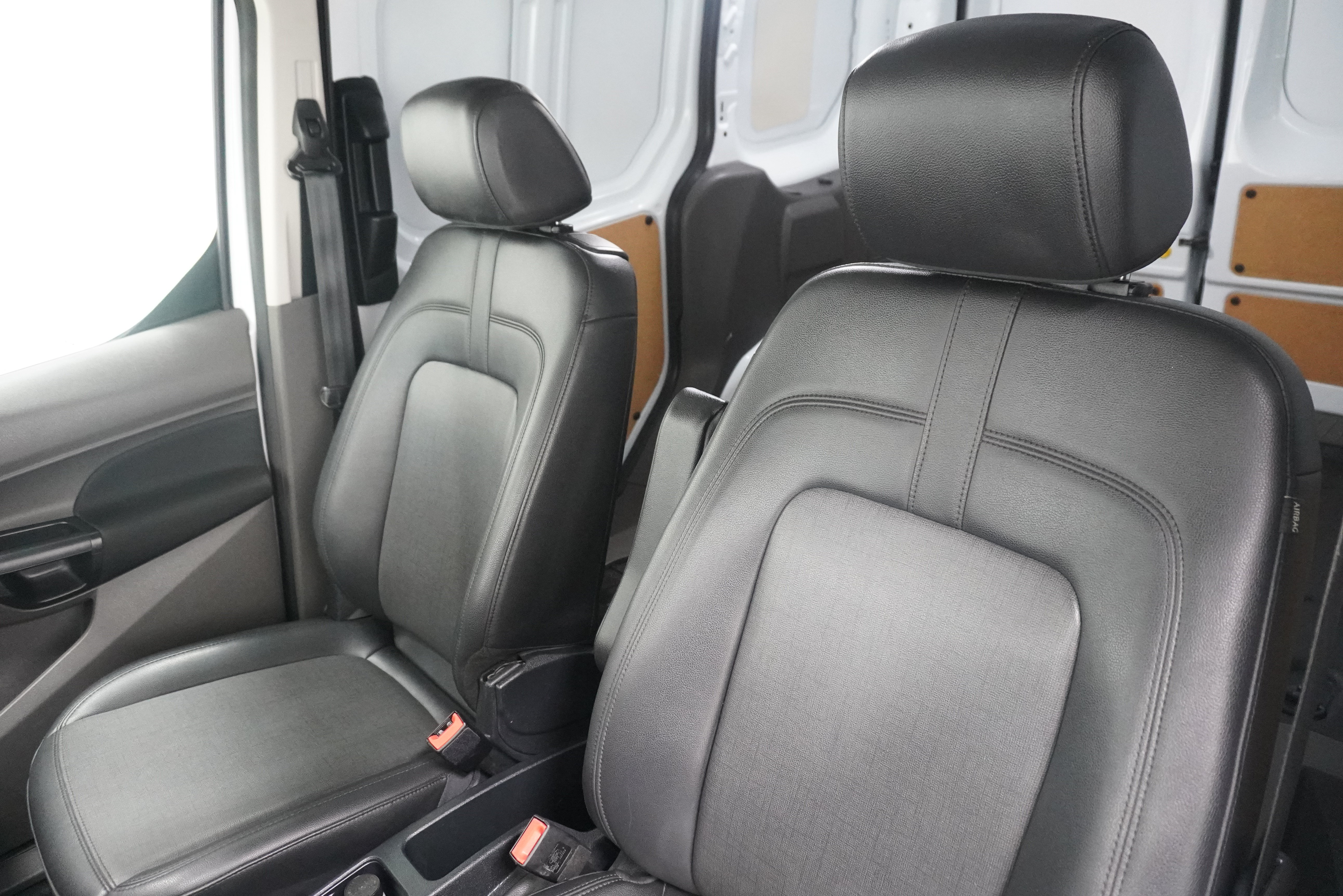 Used 2022 Ford Transit Connect XL FWD image 10