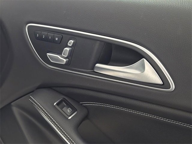 Certified 2020 Mercedes-Benz GLA 250 4MATIC image 24