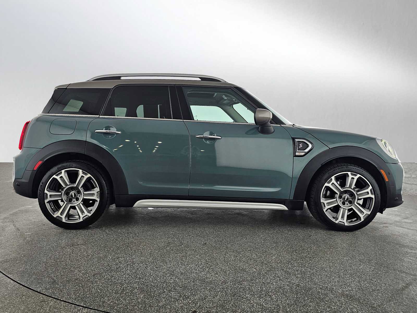 Used 2022 MINI Cooper Countryman S image 2