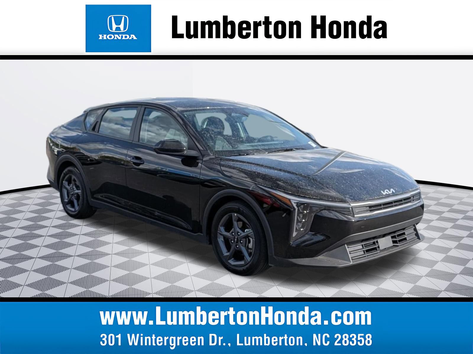 Used 2025 Kia K4 LXS image 1