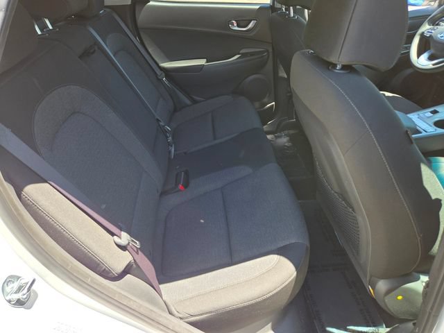 Used 2023 Hyundai Kona SE FWD image 19