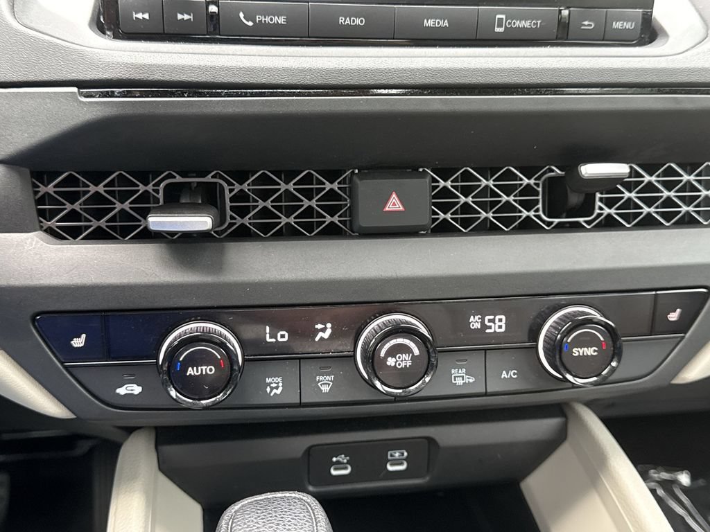 Used 2023 Honda Accord EX image 17