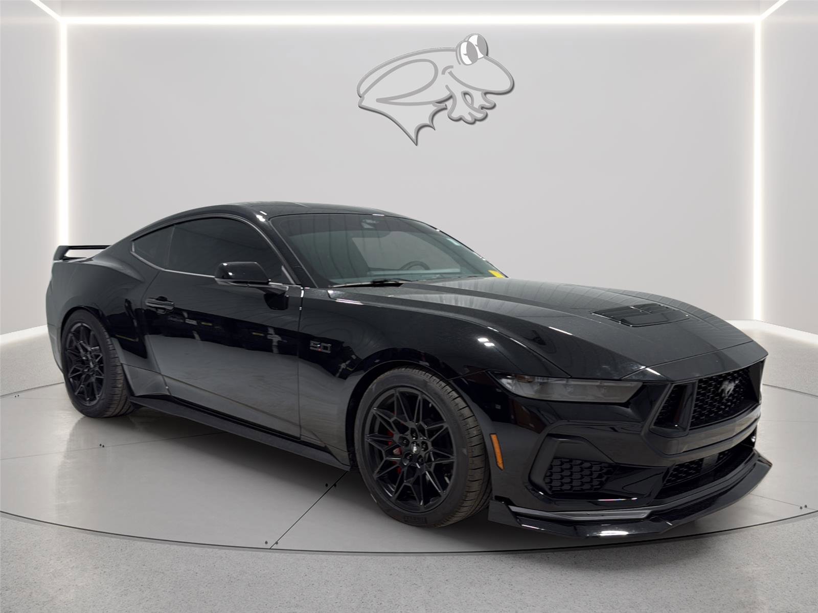 Used 2024 Ford Mustang GT Premium w/ GT Performance Package RWD image 7