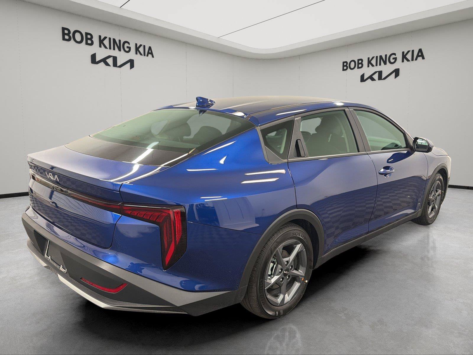 New 2026 Kia K4 FWD image 5