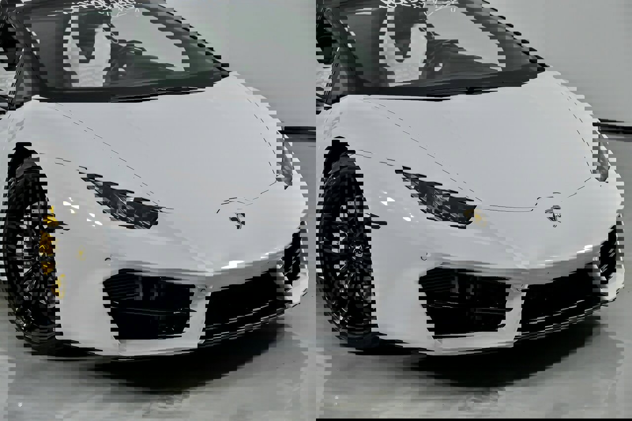 Used 2018 Lamborghini Huracan LP 580-2 image 3