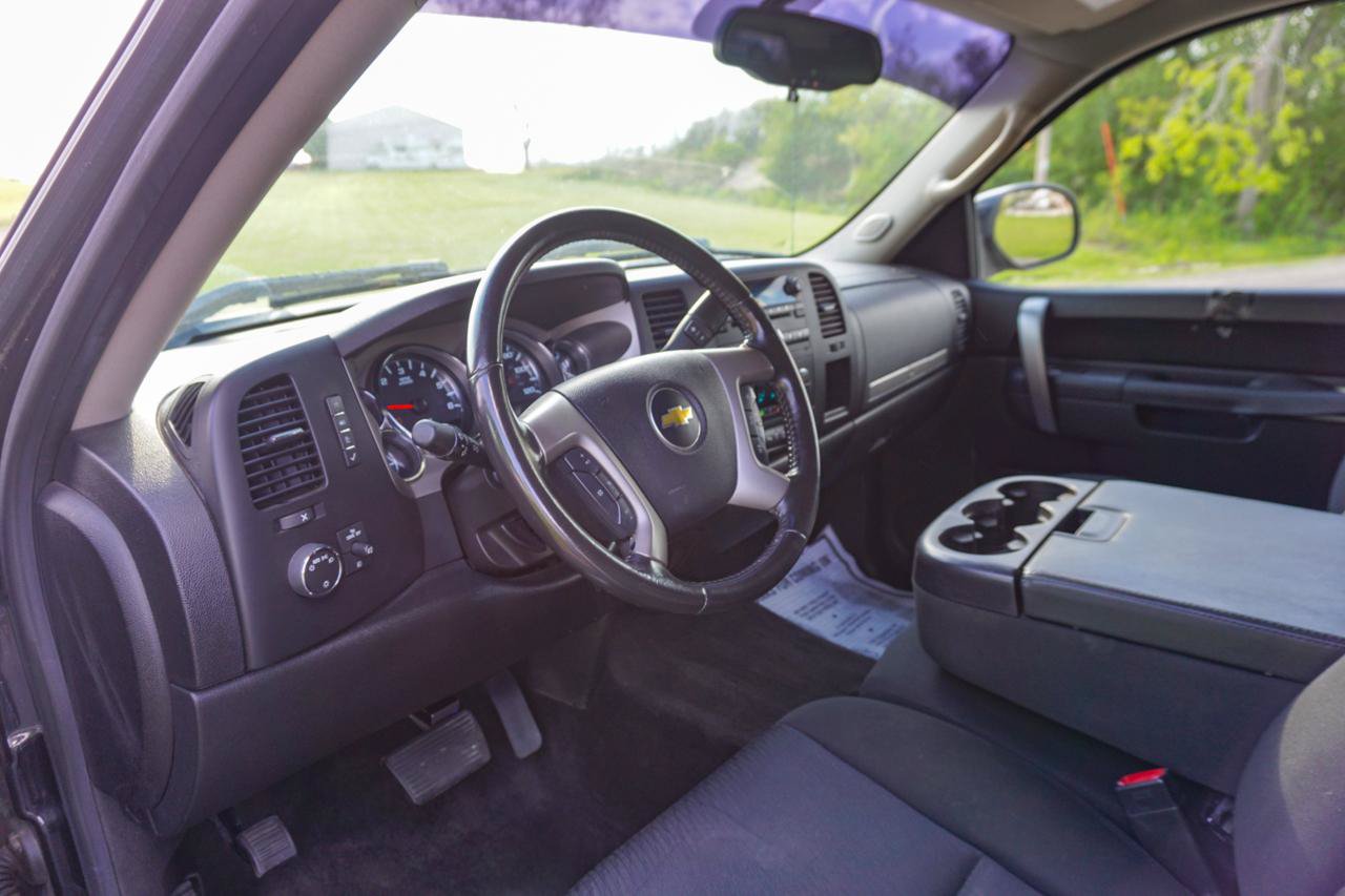 Used 2013 Chevrolet Silverado 1500 LT w/ All-Star Edition AWD/4WD image 15