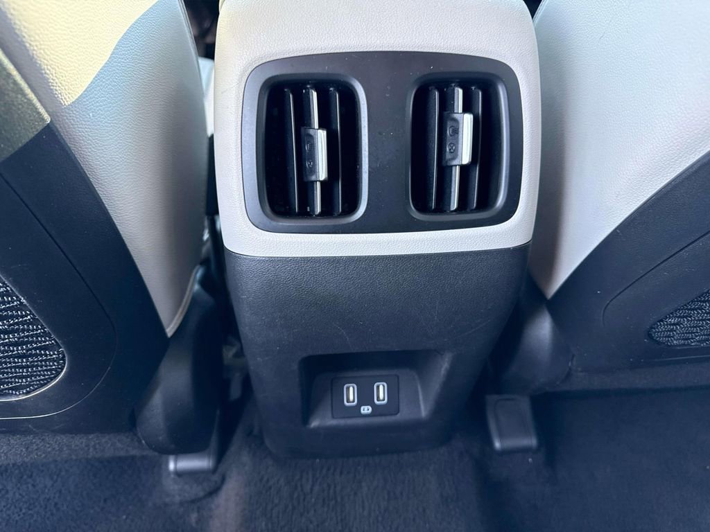Used 2024 Hyundai Tucson Limited image 18