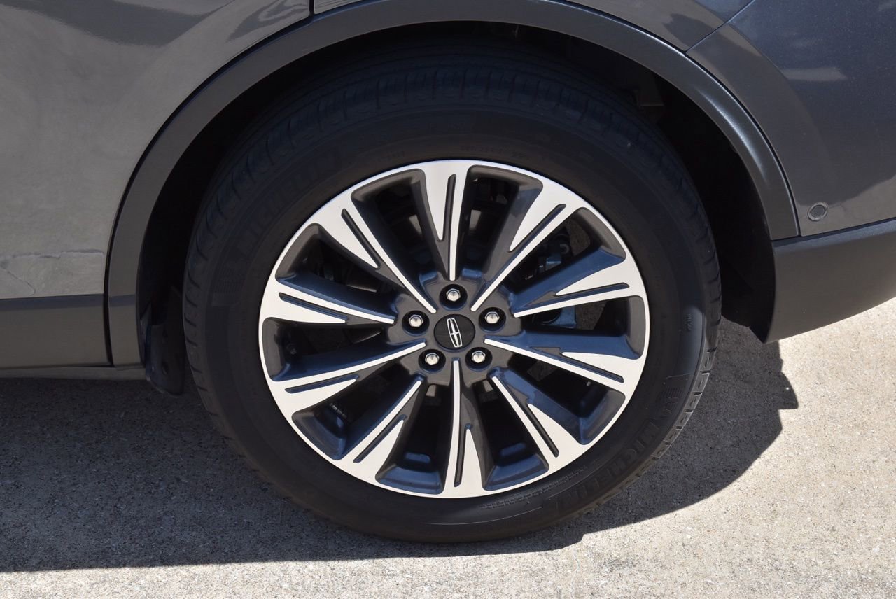 Used 2022 Lincoln Corsair Reserve w/ Equipment Group 201A image 10