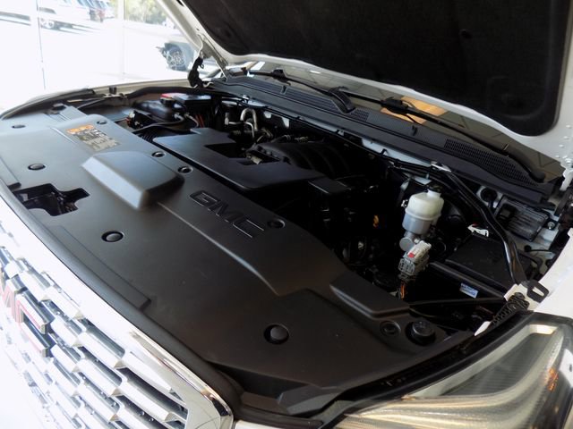 Used 2019 GMC Yukon Denali image 37