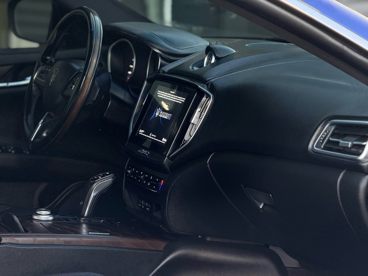 Used 2019 Maserati Ghibli S image 12