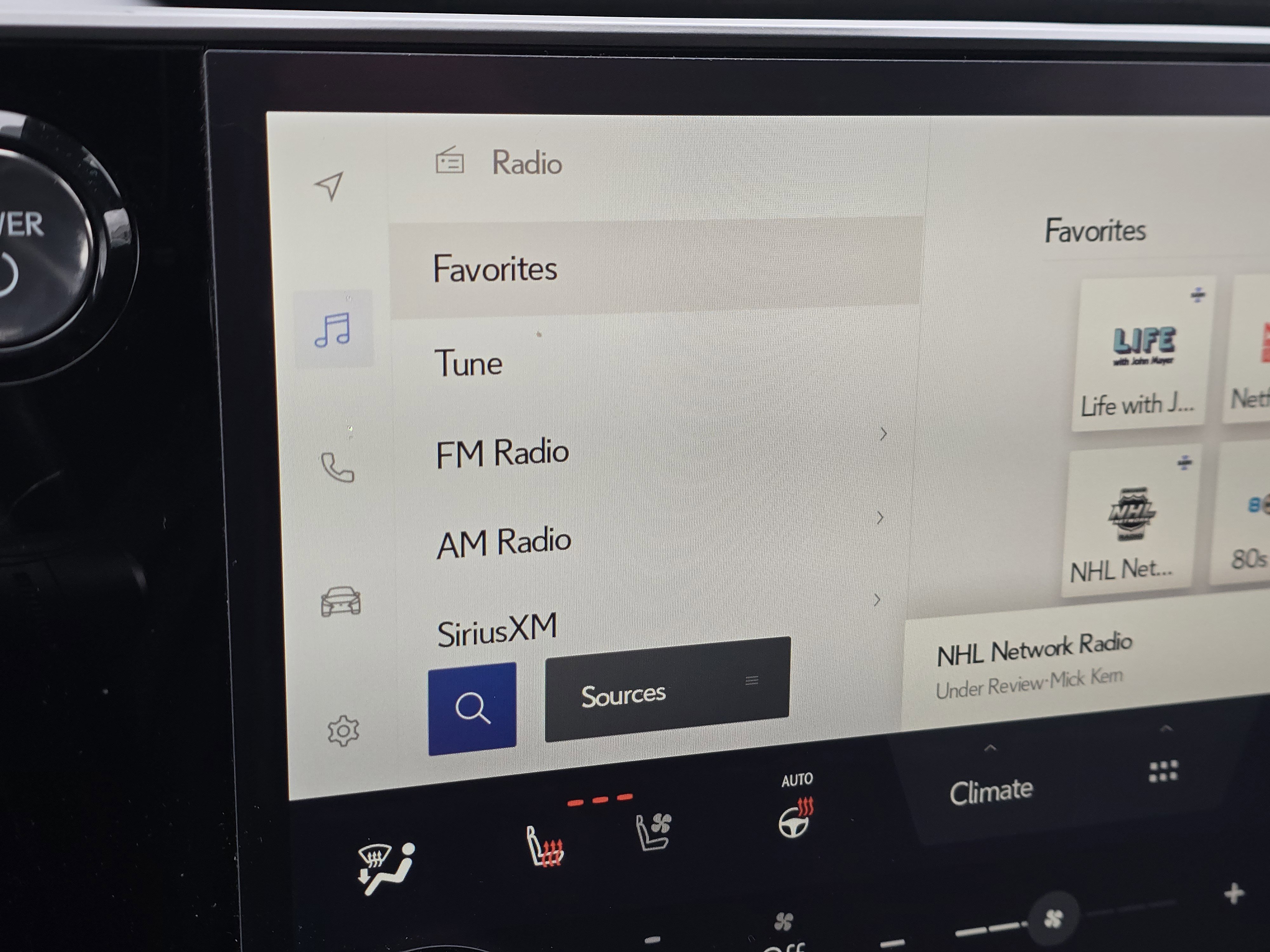 Used 2023 Lexus RX 500h F Sport w/ Accessory Package (Z1) AWD/4WD image 10