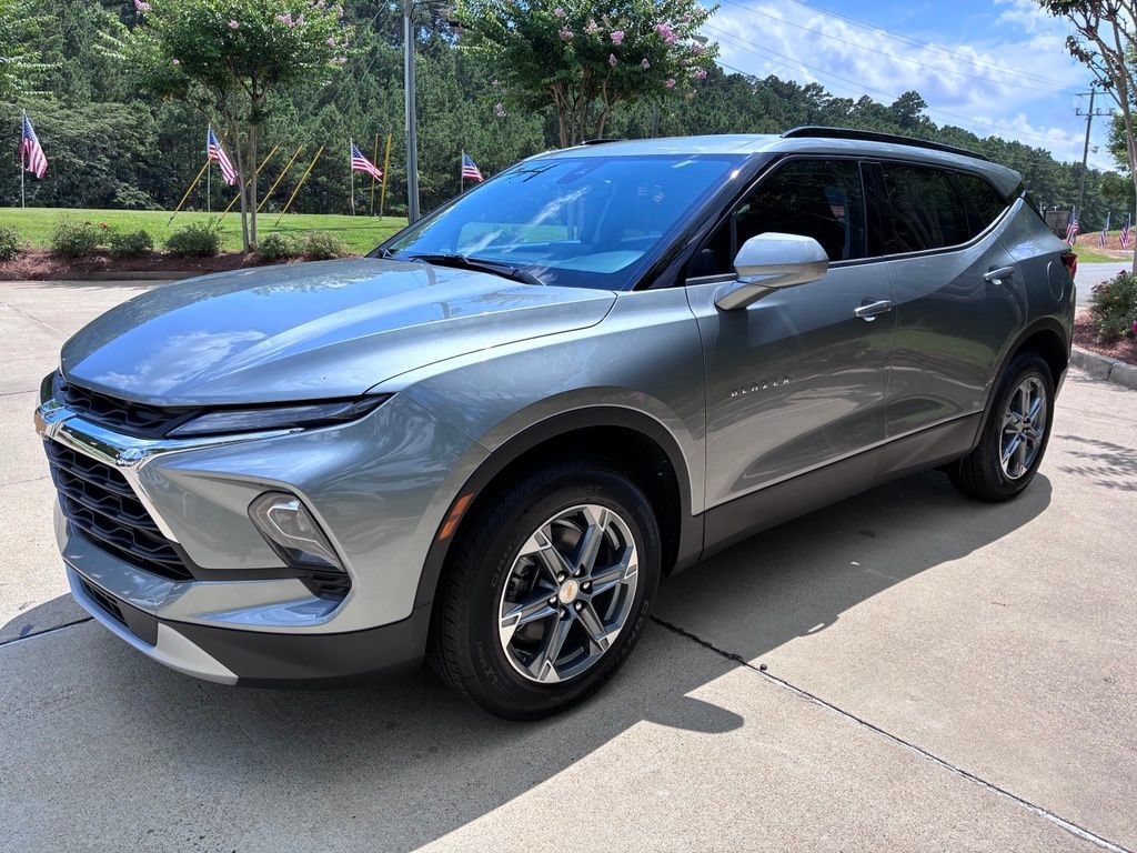 New 2026 Chevrolet Blazer LT w/ Convenience Package FWD image 12