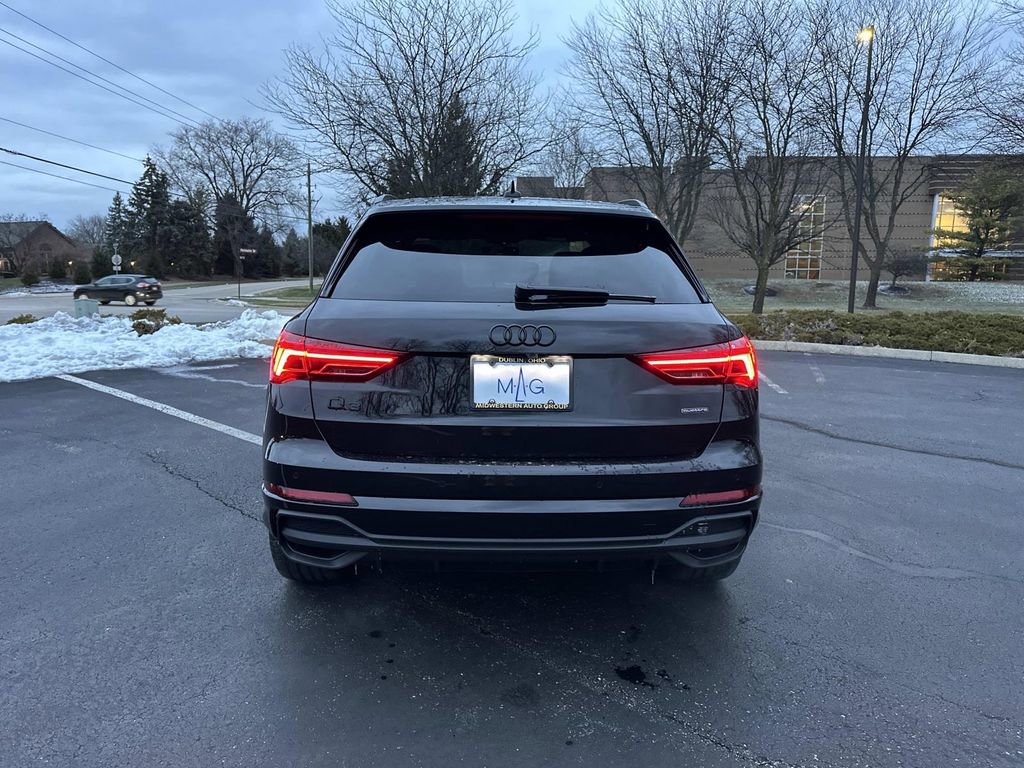 New 2025 Audi Q3 2.0T Premium Plus image 6