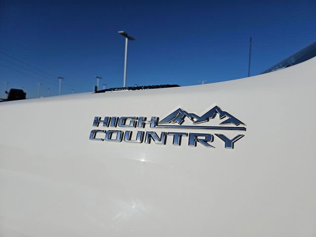 Used 2024 Chevrolet Silverado 2500 High Country w/ Z71 Off-Road Package image 31