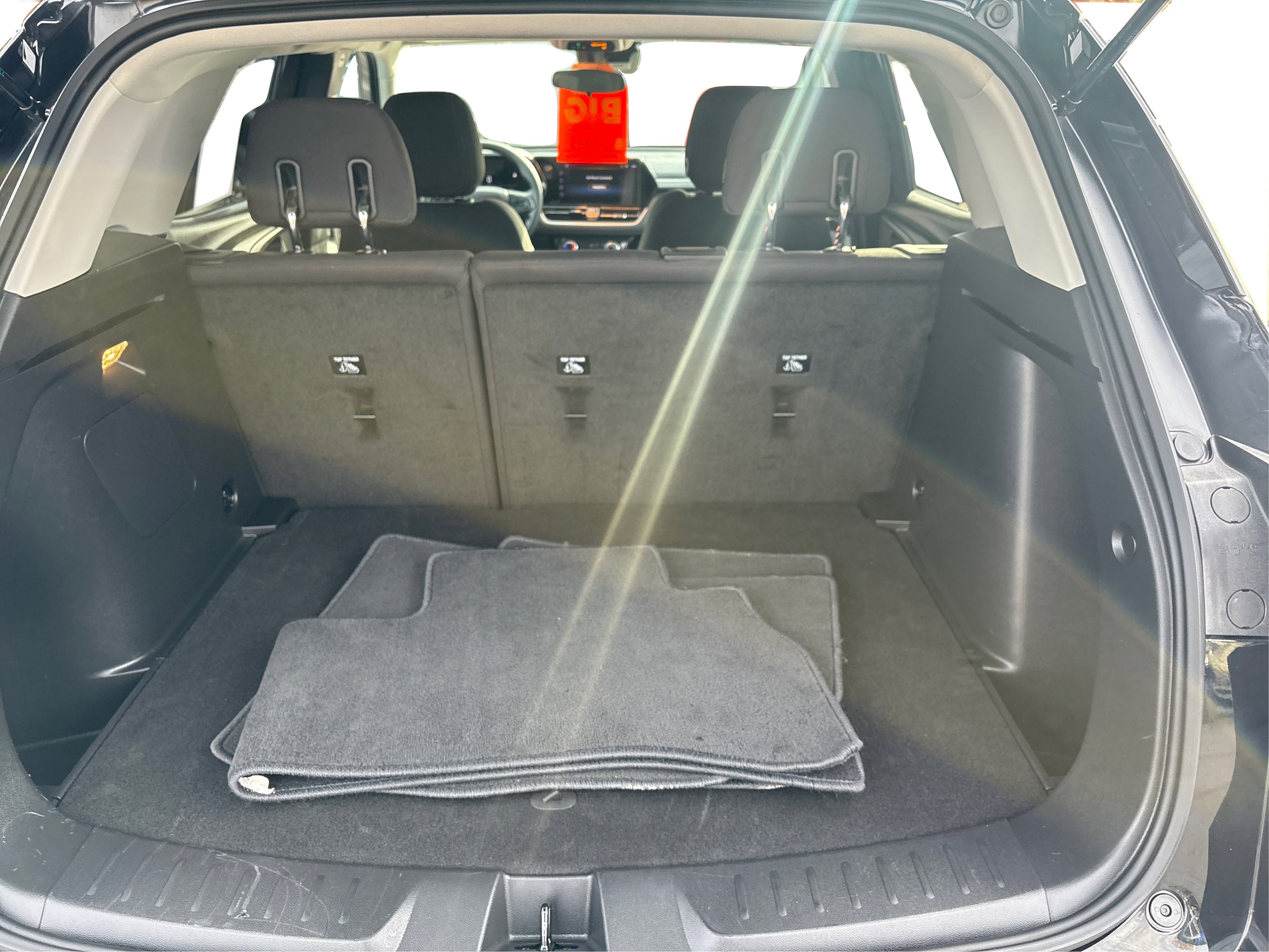 Used 2025 Chevrolet TrailBlazer LT image 11