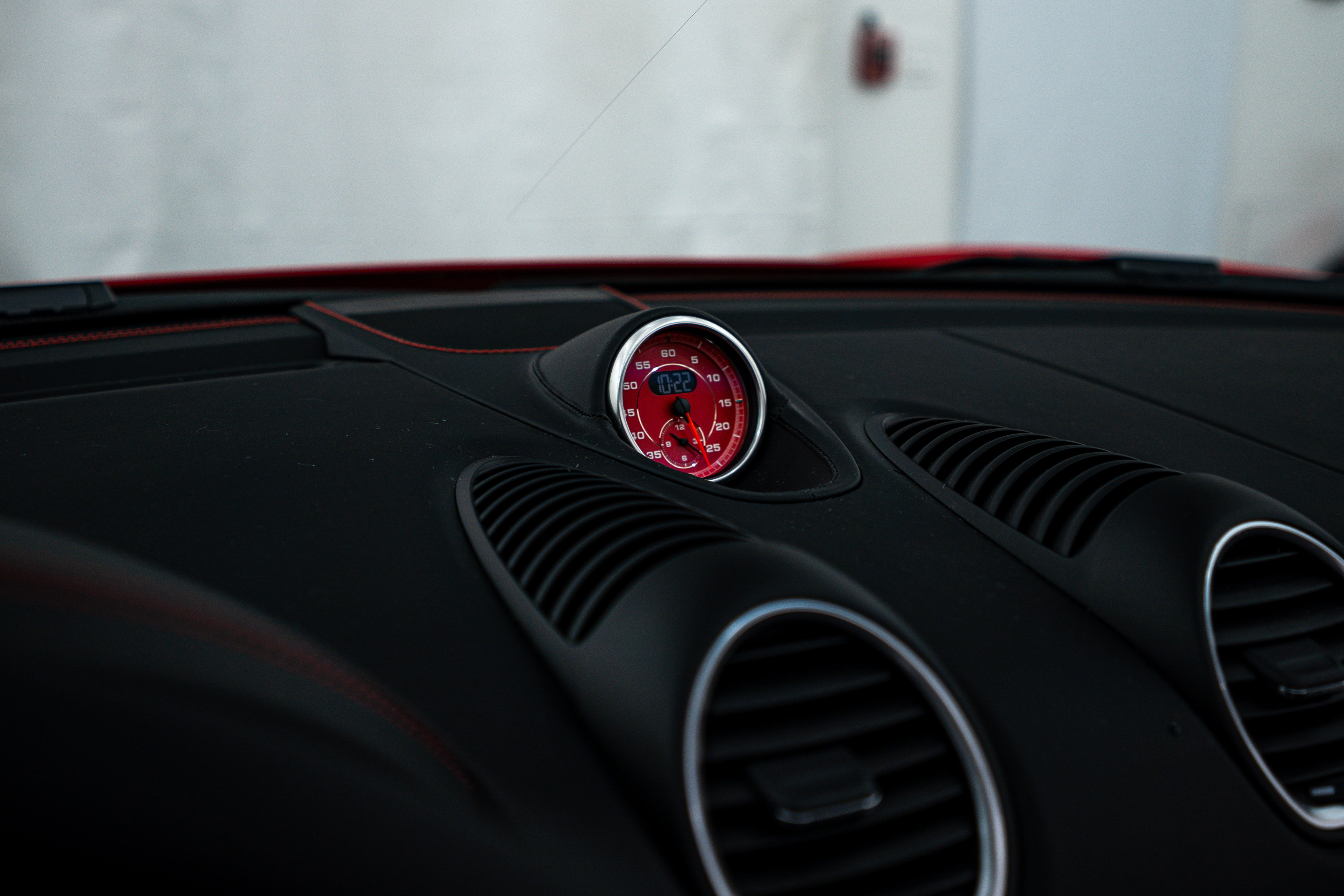 New 2025 Porsche 718 Boxster S image 15