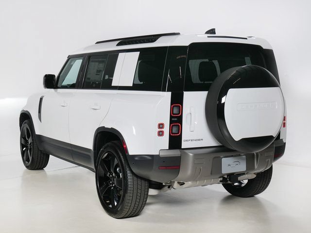 New 2026 Land Rover Defender 110 S AWD/4WD image 32