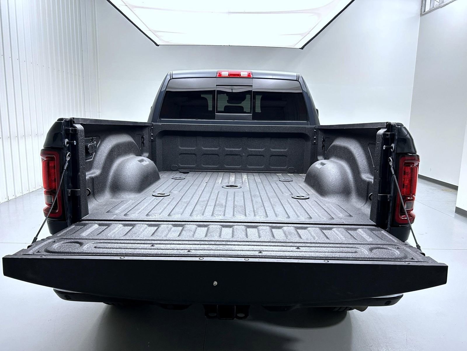 Used 2025 RAM 2500 Tradesman AWD/4WD image 21