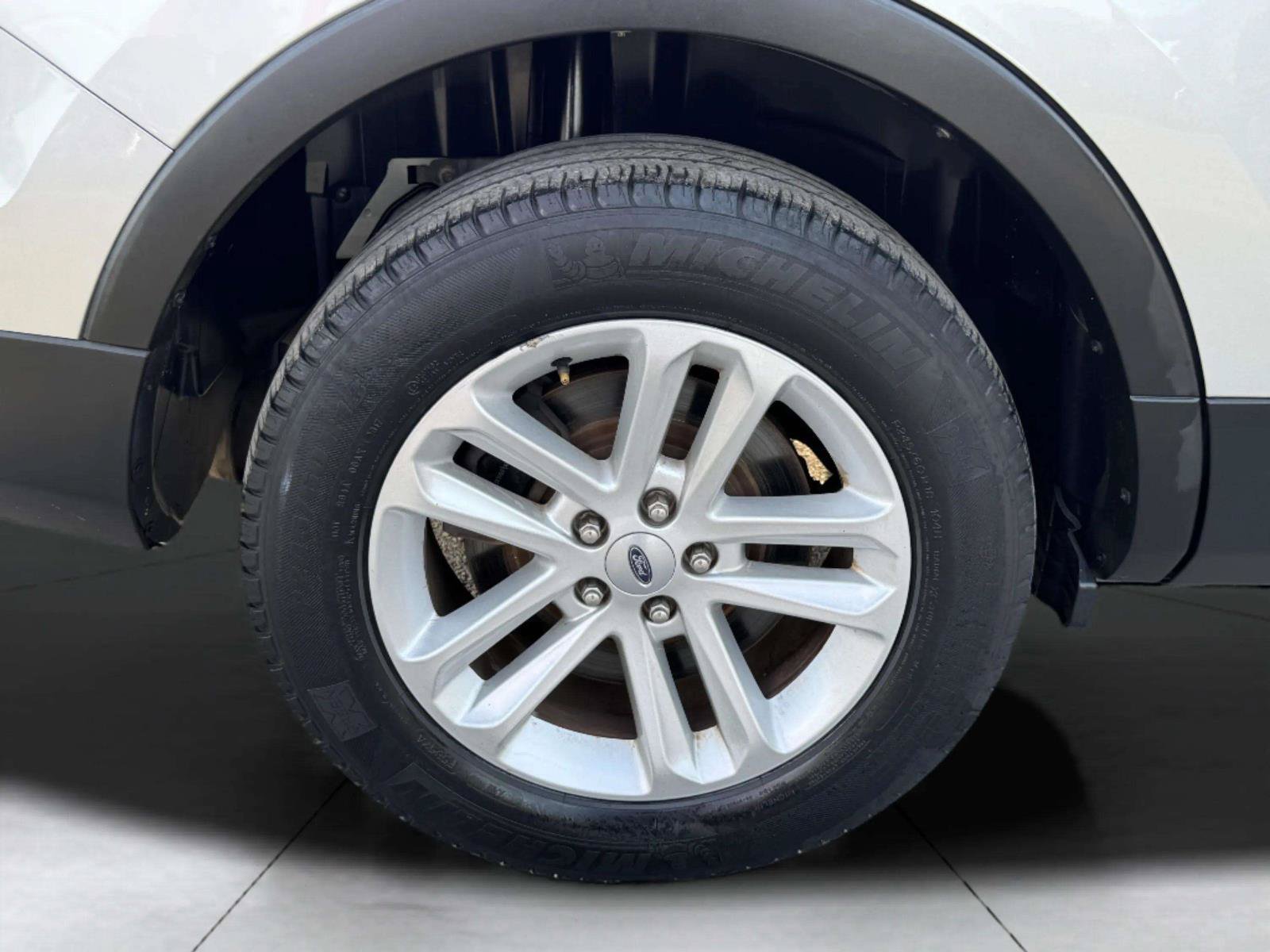 Used 2017 Ford Explorer XLT FWD image 52