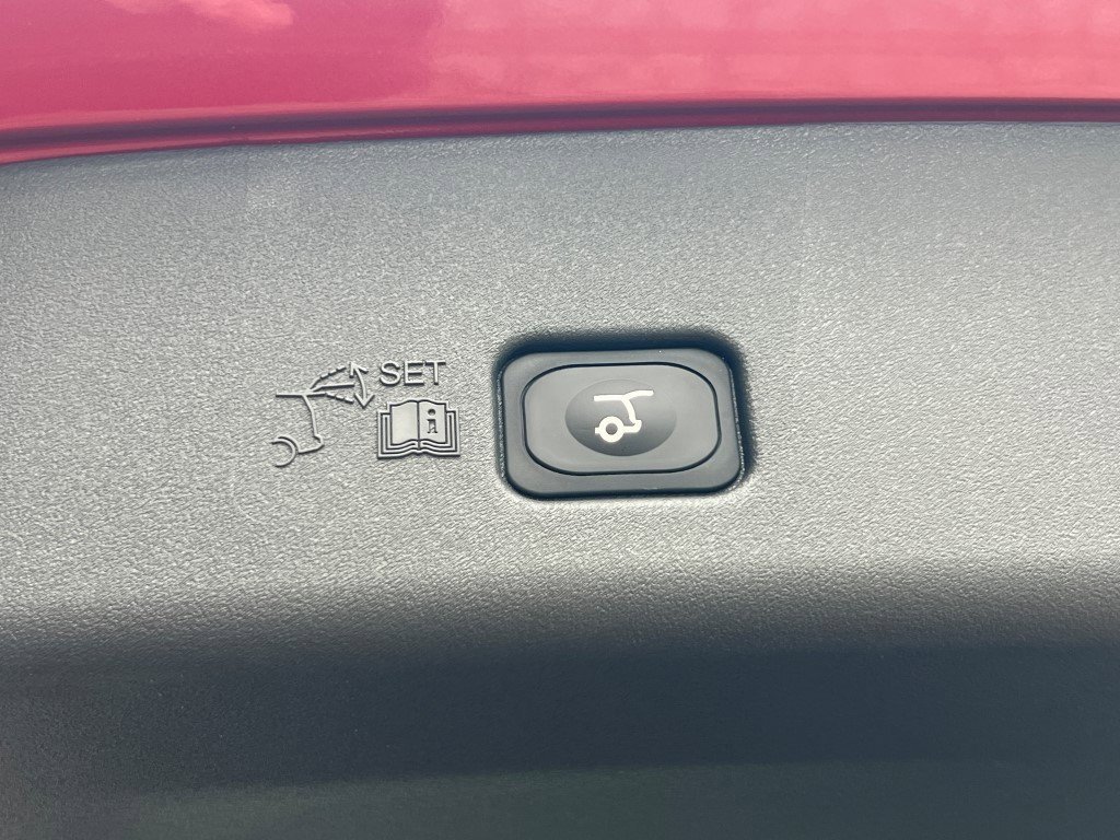 New 2026 Lincoln Nautilus Reserve image 13