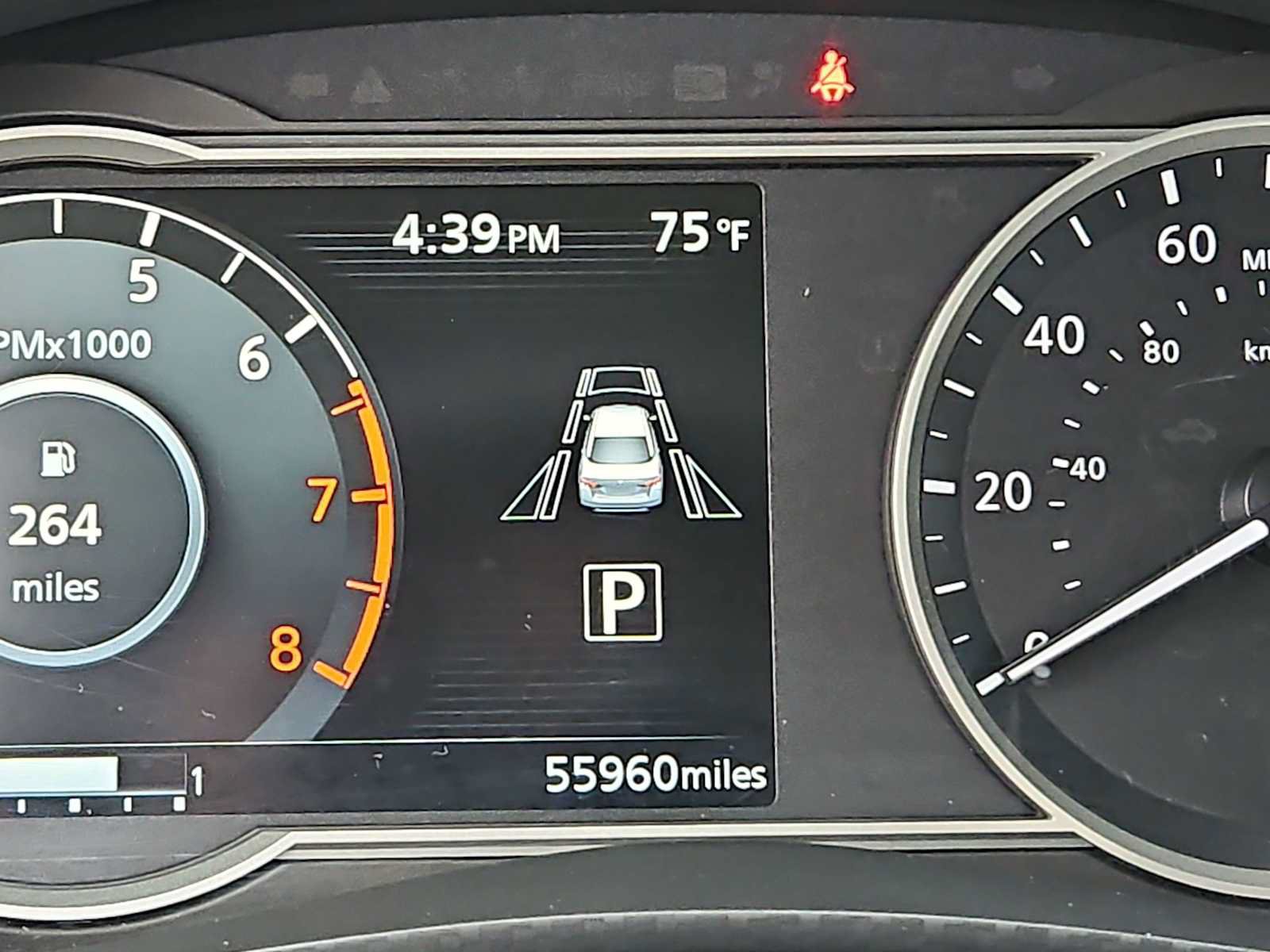 Used 2024 Nissan Versa SV FWD image 24