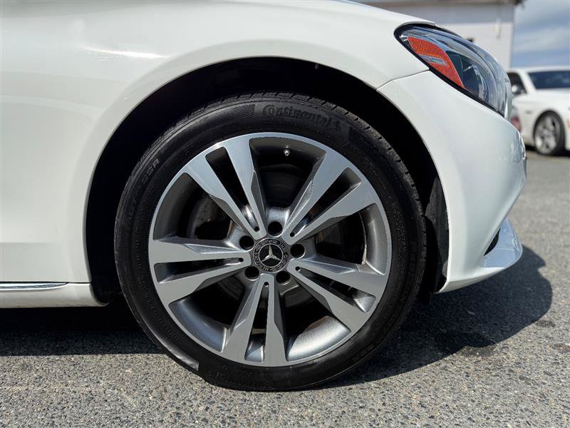 Used 2018 Mercedes-Benz C 300 4MATIC Sedan image 11