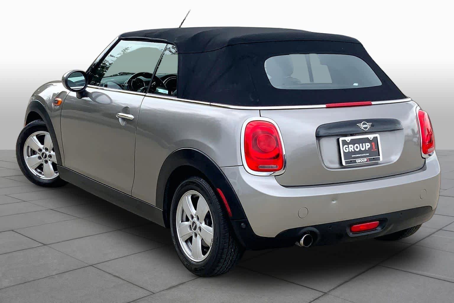 Used 2019 MINI Cooper Convertible FWD image 10