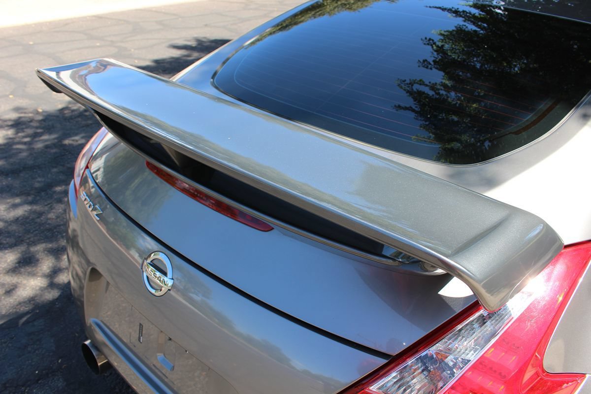 Used 2010 Nissan 370Z Touring w/ Sport Pkg RWD image 38